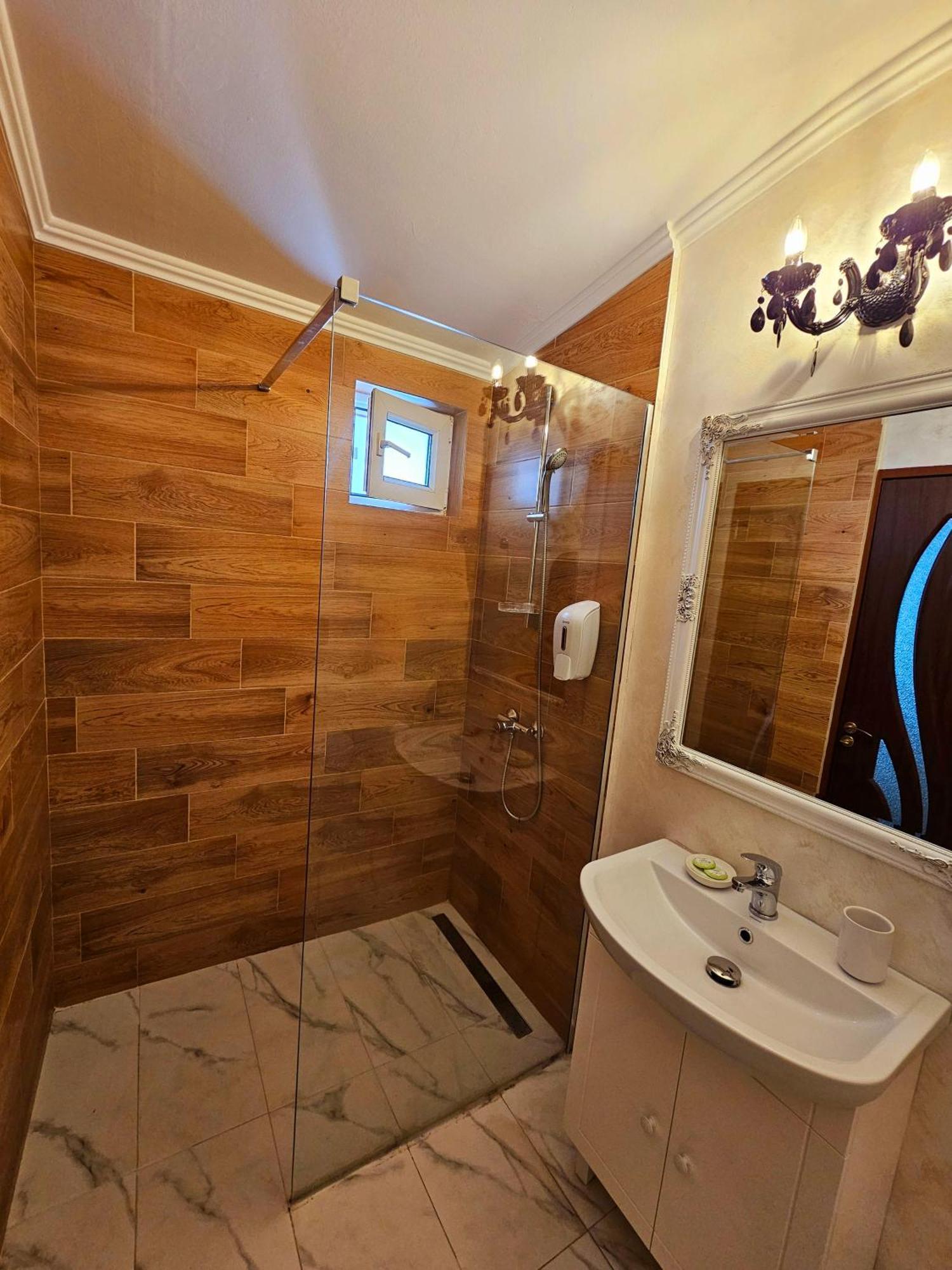 Vila Central Констанца Екстериор снимка
