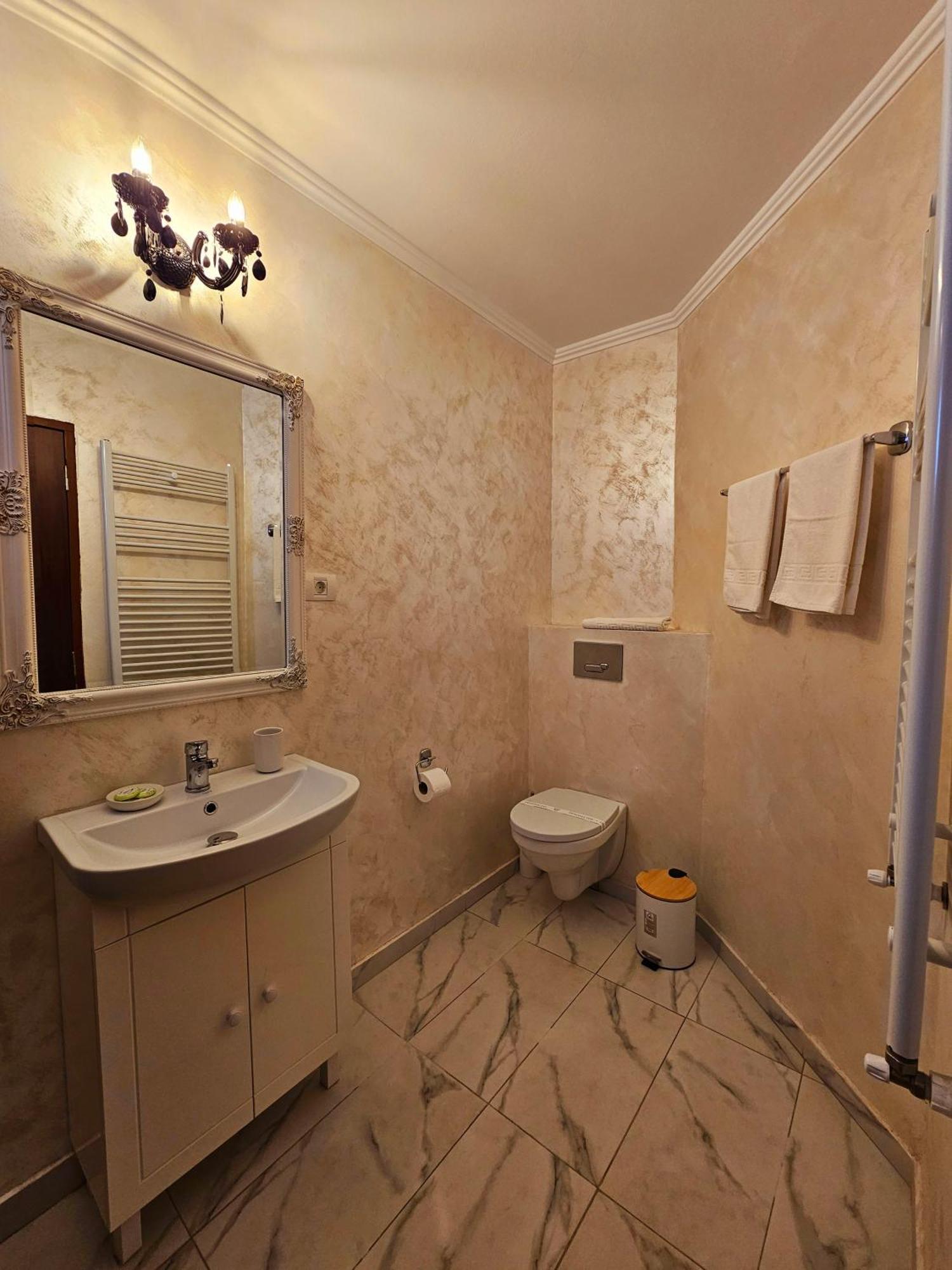 Vila Central Констанца Екстериор снимка