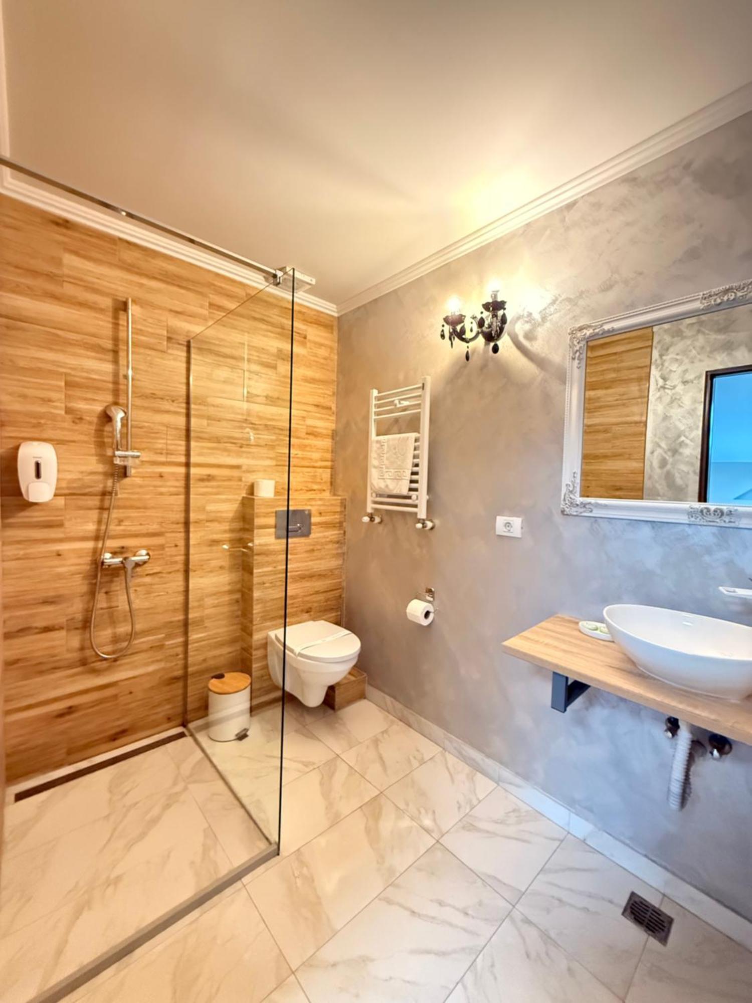 Vila Central Констанца Екстериор снимка