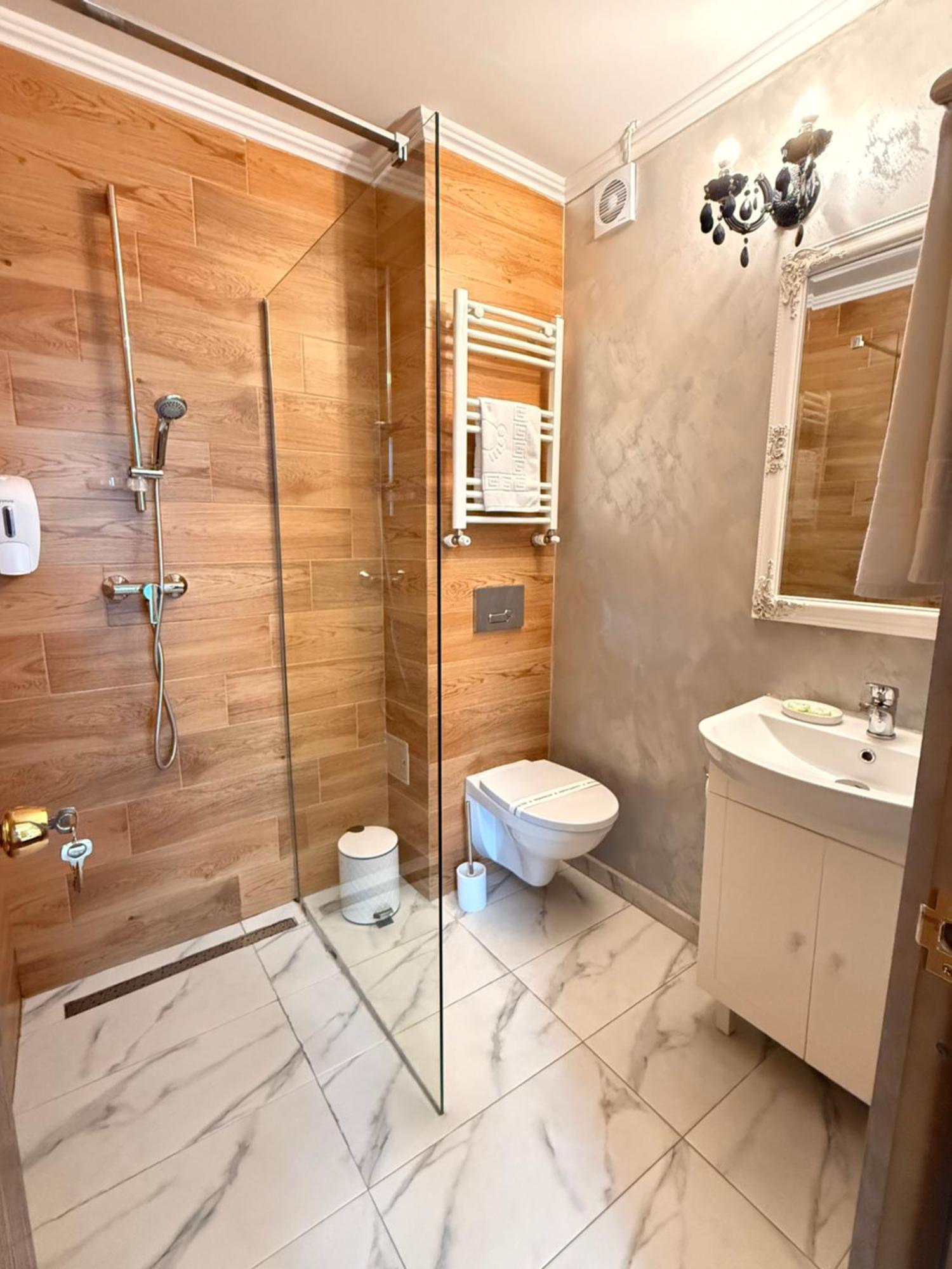 Vila Central Констанца Екстериор снимка