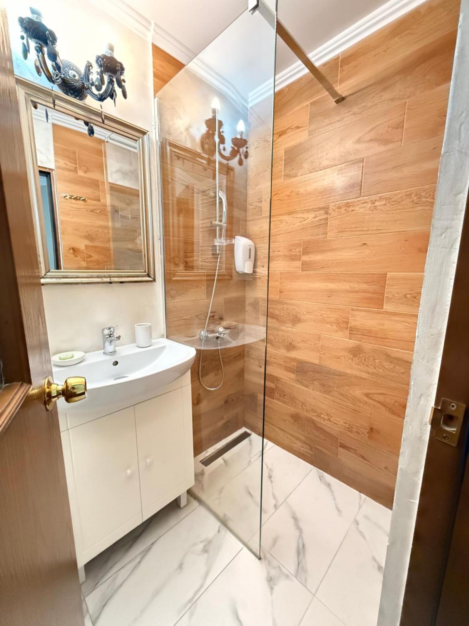 Vila Central Констанца Екстериор снимка